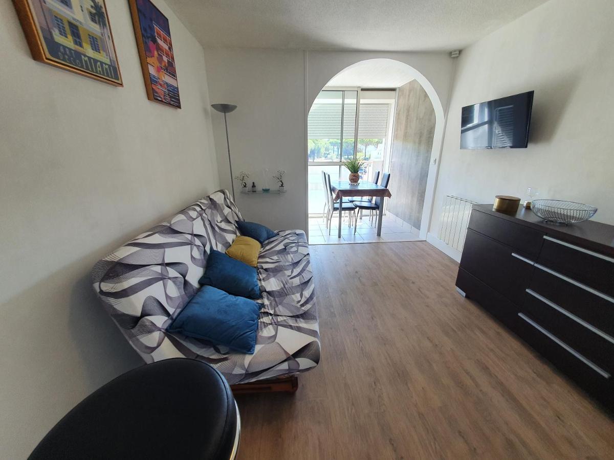 Appartement Et Pinède 26m2: 4pers, Neuf, Cosy